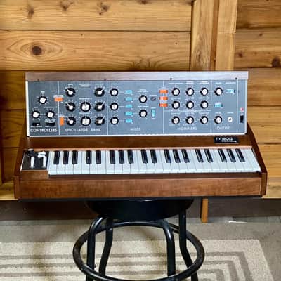 Moog Minimoog Model D MIN-MOOG-D04-01  Analog Synthesizer