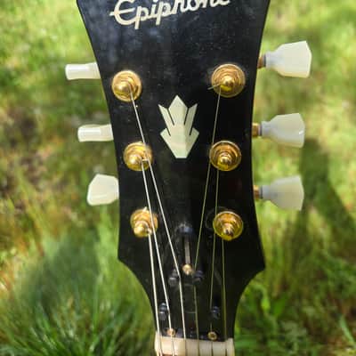 Epiphone Riviera Custom P93 Wine Red, Tone Pros roller Bridge brand new, Kluson Vintage locking tuners brand new! Beautiful custom gig bag brand new. image 11