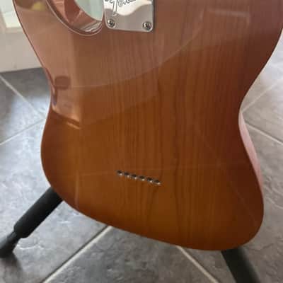 Fender American Performer Telecaster - Honeyburst finish image 3