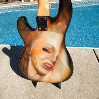 Kramer 710 Bass 1989 Kline Graphic Must See Motley Crue Pin Up Girl Spector Pickups Marylin Monroe image 9
