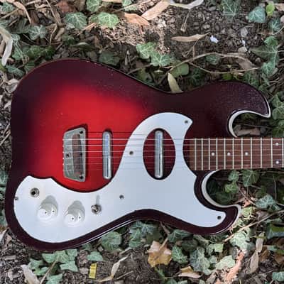 Silvertone Danelectro 1457 1964 Red Burst Made in USA Vintage image 1