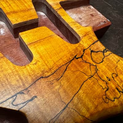 Mulholland Mod Strat Style body image 2