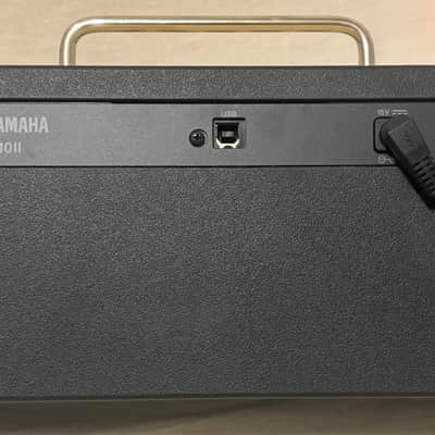 Yamaha THR10II-WL 20-Watt 2x3" Wireless Stereo Digital Modeling Guitar Combo 2019 - Present - Tan image 3