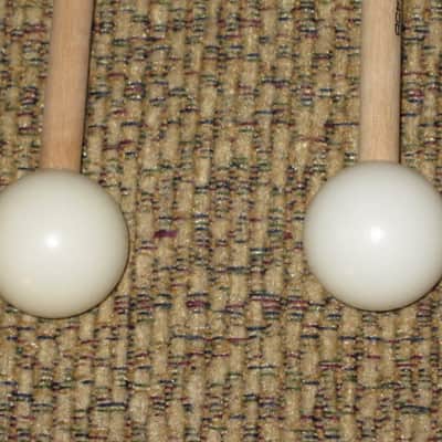ONE pair new old stock (with packaging) Malletech OR45B Orchestra Series Mallets (Bells, Xylophone, Glock and multi-percussion) 1 and 1/8" Hard Heavy White Ball Heads, Orchestra Length Birch Handles (from around 2019) Made in USA image 4