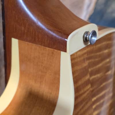 1997 The Heritage H-575 Figured Maple Hollow Body Electric Guitar with OHSC image 8