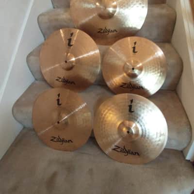 Zildjian I series 14 in hi hat cymbals mint condition image 9