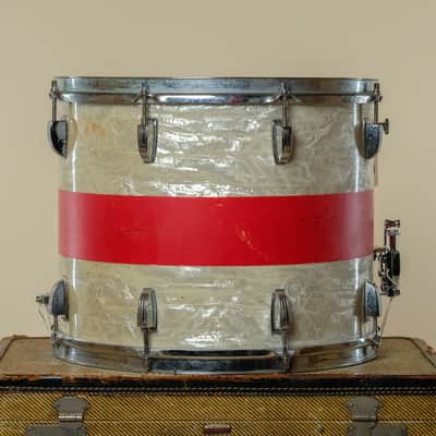 1960s Ludwig Pre-Serial Snare Drum In White Marine Pearl - 12x15 image 4