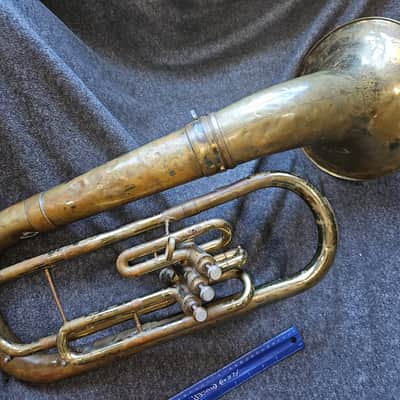 Buescher Elkhart Baritone/Tuba, USA, Lacquered Brass, missing MP stem image 1