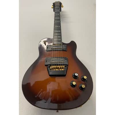 Ovation Ultra Kamen II (UK II) in Sunburst with Original Hardcase Pre-Owned image 9