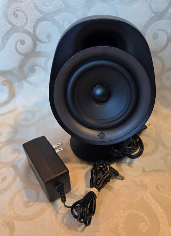 SteelSeries SteelSeries Arena 3 2.0 Channel Right Speaker System Bluetooth Wireless/Wired.