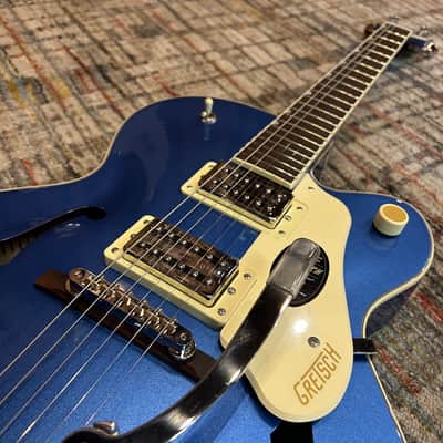 Gretsch G2420T Streamliner Hollow Body with Bigsby 2024 - Present - Fairlane Blue image 4