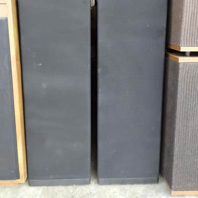 Definitive Technology BP10 speakers in very good condition - 2000's image 3