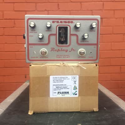 Lovepedal Echophonic Jr. | Reverb