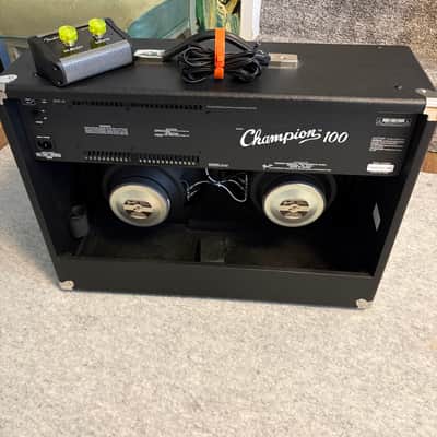 Fender Champion 100 2-Channel 100-Watt 2x12" Solid State Guitar Combo 2013 - 2024 - Black image 2