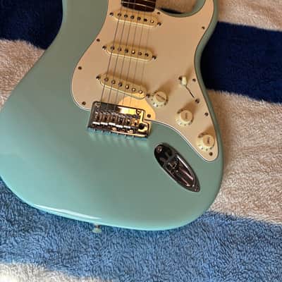 Fender Limited Edition American Professional Stratocaster with Rosewood Neck 2017 - Daphne Blue image 2