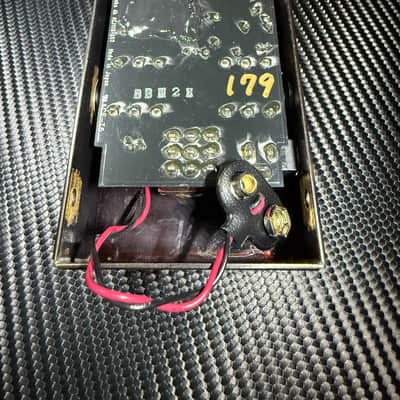 Vemuram Shanks 4K Fuzz, MINT, 2010s,  Brass image 22