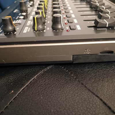 TASCAM DP-03SD 8-track Digital Portastudio 2017 - Present - Black image 5