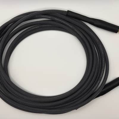 Coldcraft 18’ Premium Instrument Cable – Straight / Straight – Neutrik Black/Gold 2026 - Carbon - 15'/20' Alternative image 4