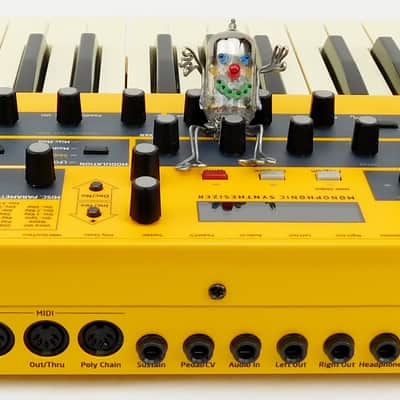 DSI Dave Smith Mopho Synthesizer Keyboard + Top Zustand + 1,5Jahre Garantie image 10