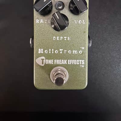 Tone Freak Effects MelloTremo 2000s - Green | Reverb Sweden Tone Freak Effects MelloTremo 2000s - Green | Reverb Sweden