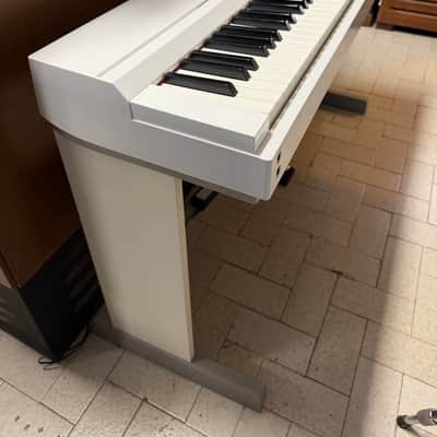 Yamaha P-255 image 2