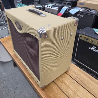 Peavey Classic 30 2-Channel 30-Watt 1x12" Guitar Combo  - Tweed Bild 3