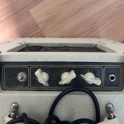 Vox AC4TV 4-Watt 1x10" Guitar Combo 2009 - 2019 - Tan image 2