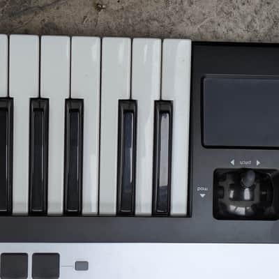 Novation  49SL Mk111 2012 - Black and Chrome image 5