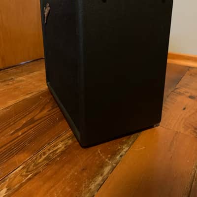 Fender Mustang LT25 25-Watt 1x8" Digital Modeling Guitar Combo 2019 - Present - Black image 3