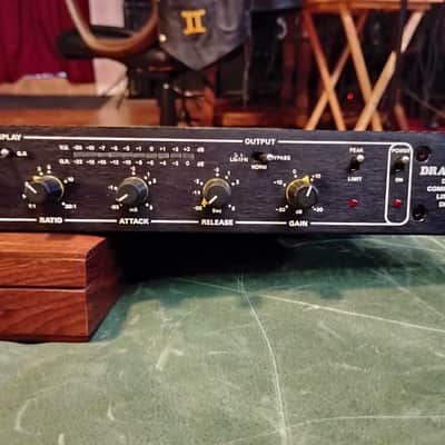 Drawmer DL221 Dual Compressor Limiter 1990s - Black image 2