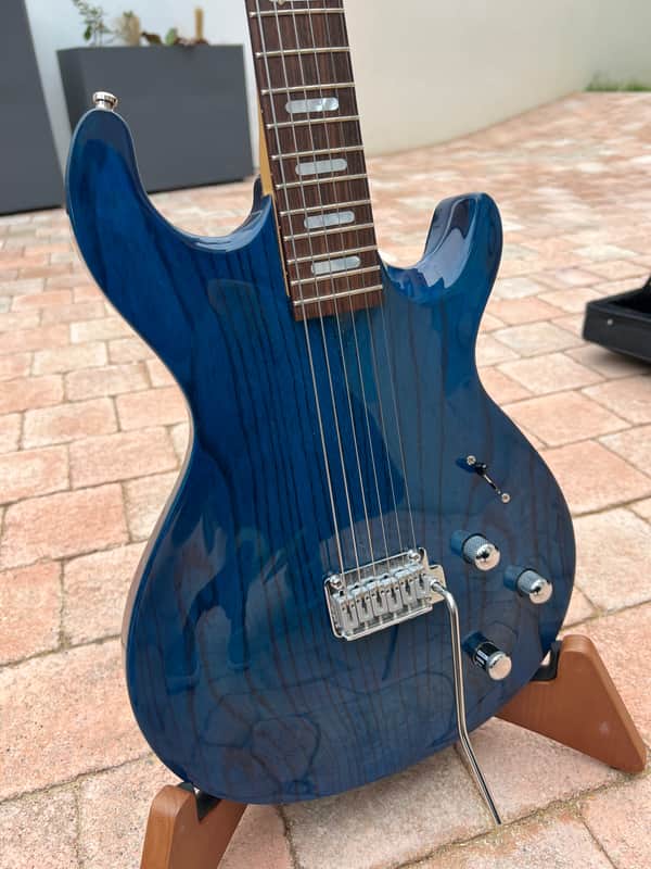 Line 6 Variax 700 - Transparent Blue finish on a carved ash body image 1