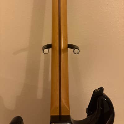 Fender Standard HSS Stratocaster with Maple Fretboard 2006 - 2017 - Brown Sunburst image 6