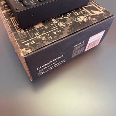 Elektron Octatrack MkII black — MINT & under WARRANTY image 4