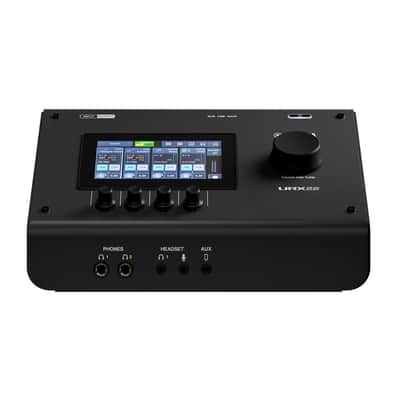 Yamaha URX22 4x2 USB-C Audio Interface with 32-Bit 192 kHz and Touchscreen DSP (Black Finish) image 2