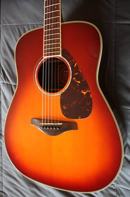 Yamaha FG730S Dreadnought Solid Sitka Top / Rosewood Acoustic Guitar 2008 Cherry Burst image 1