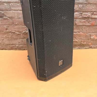 ZLX-12P Single 12" Two-Way Powered Loudspeaker 90 x 60 Degree Coverage Pattern image 6