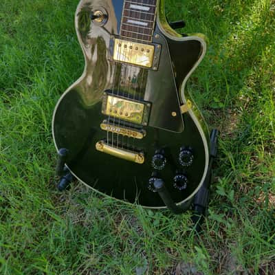 Stagg Les Paul L400-BK Classic Rock L Guitar with Gold Hardware 2017 image 2