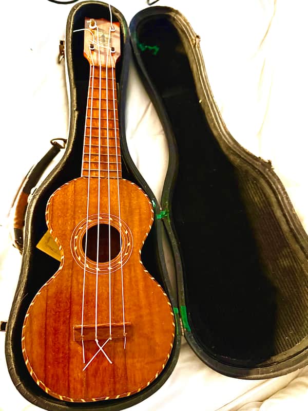 Kumalae Gold Award 1915 - Hawaiian Koa wood image 1