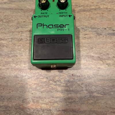 Silver Screw Boss PH-1 Phaser - Serviced image 1