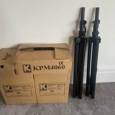 Kustom KPM4060 4-Channel Mixer Amplifier (60W) with Kustom Speakers + Stands, Microphone and Cables - PA System Package image 10