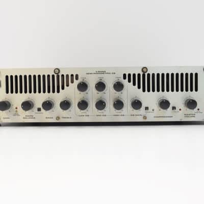 Fender 800 PRO Bass Amplifier Head image 3