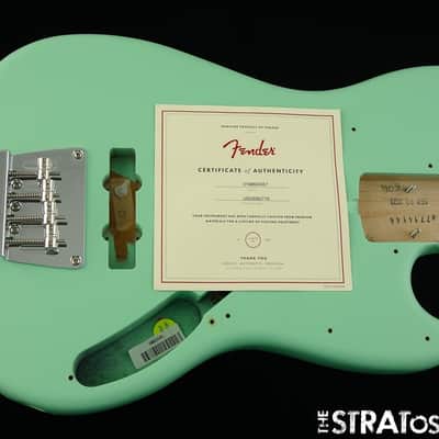 Fender American Performer Mustang Bass BODY + HARDWARE USA Satin Surf Green image 2