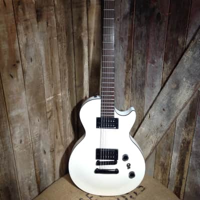USED EPIPHONE LES PAUL BARITONE GUITAR WHITE image 3