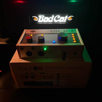 Universal Audio Volt 476 USB-C Audio Interface 2021 - Present - Tan / Gray image 2