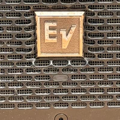 Electro Voice (EV) ELX200 Powered Single 12" Two-Way Loudspeaker 90 x 60 Degree Coverage Pattern image 2