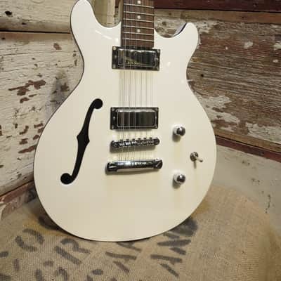 Daisy Rock Stardust Retro-H 12-String Electric Guitar White Sparkle image 1