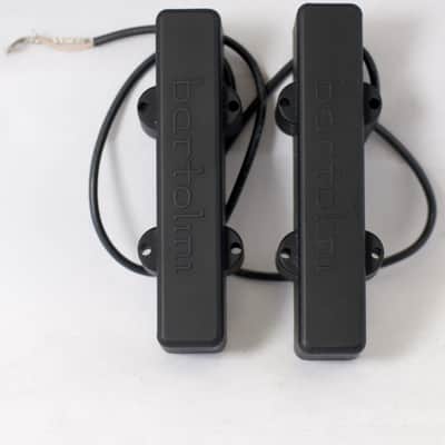 Bartolini 9CBJD L1/S1 J-Bass 4-String Classic Bass Dual In-Line Coil Pickup Set image 1