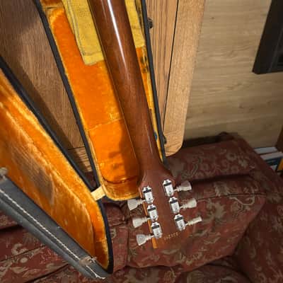 Gibson Les Paul true 1968 small headstock goldtop standard image 13