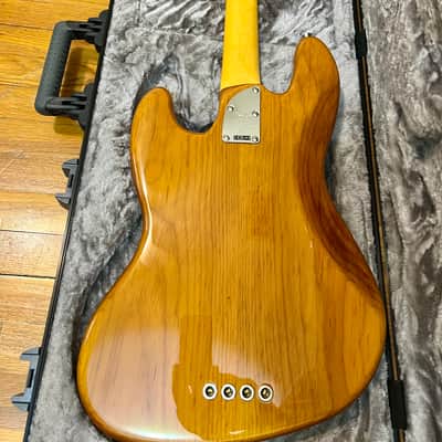 Fender American Professional II Jazz Bass with Maple Fretboard 2020 - Present - Roasted Pine image 2