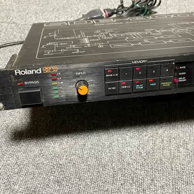 Roland SDE-3000A Digital Delay | Reverb